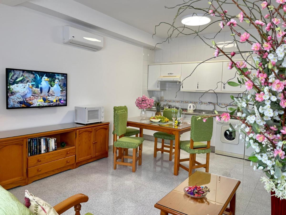Emycanarias Holiday Homes Vecindario Vecindario  Ngoại thất bức ảnh