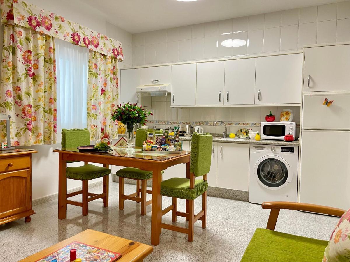 Emycanarias Holiday Homes Vecindario Vecindario  Ngoại thất bức ảnh