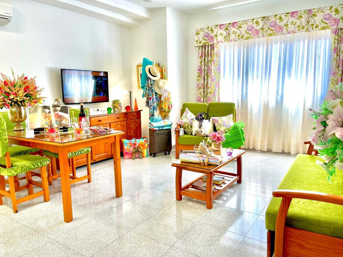 Emycanarias Holiday Homes Vecindario Vecindario  Ngoại thất bức ảnh