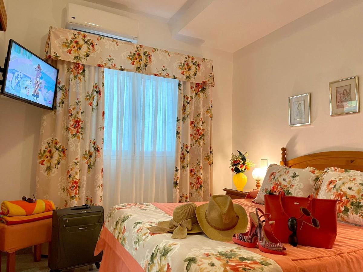 Emycanarias Holiday Homes Vecindario Vecindario  Ngoại thất bức ảnh