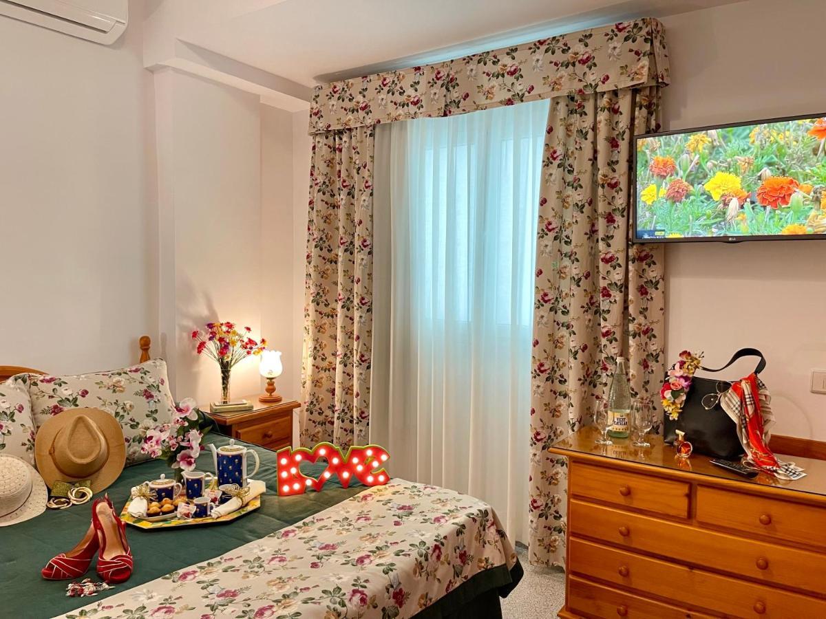 Emycanarias Holiday Homes Vecindario Vecindario  Ngoại thất bức ảnh