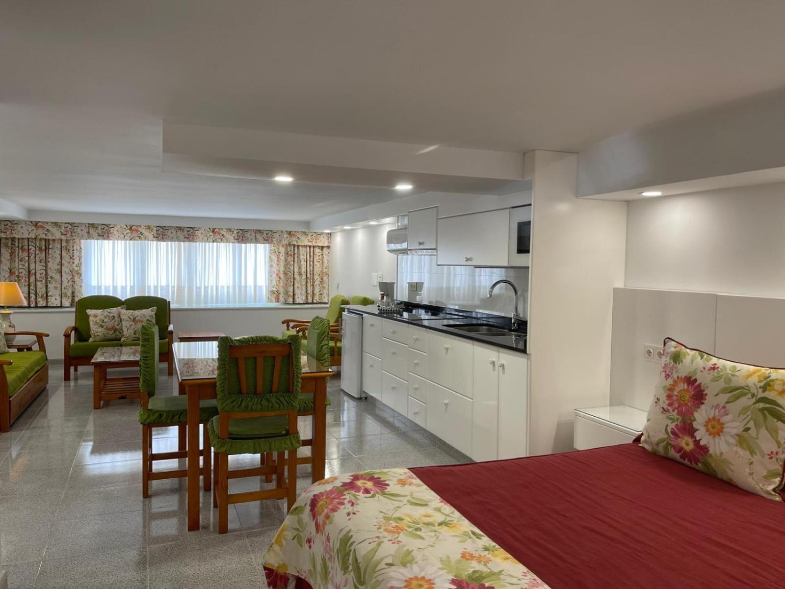 Emycanarias Holiday Homes Vecindario Vecindario  Ngoại thất bức ảnh