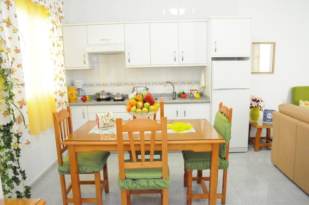 Emycanarias Holiday Homes Vecindario Vecindario  Ngoại thất bức ảnh